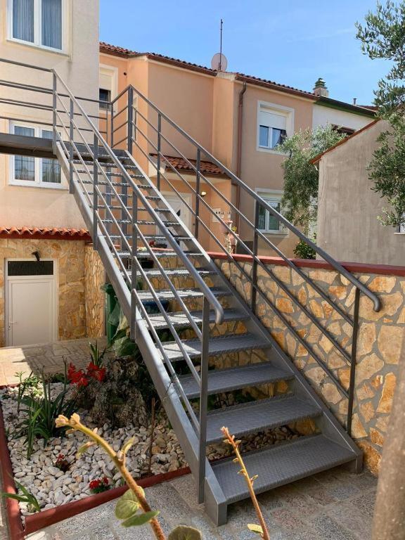 Apartman Meghan Pula Exterior photo