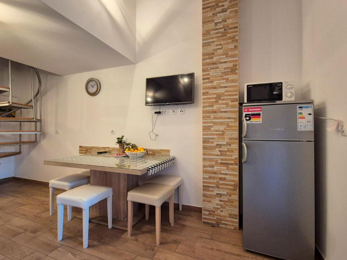 Apartman Meghan Pula Exterior photo