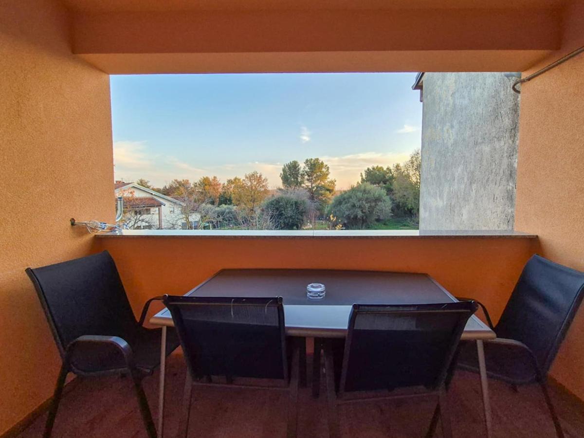 Apartman Meghan Pula Exterior photo
