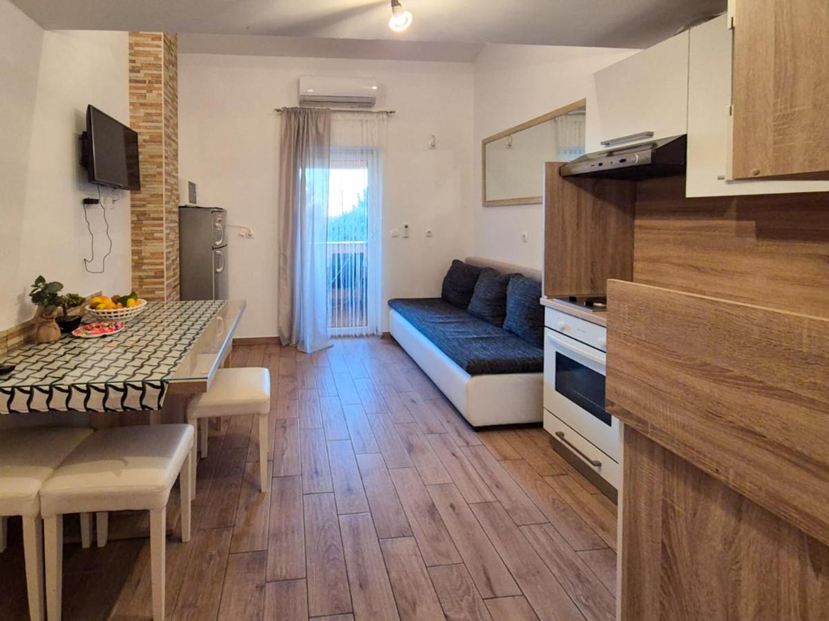 Apartman Meghan Pula Exterior photo